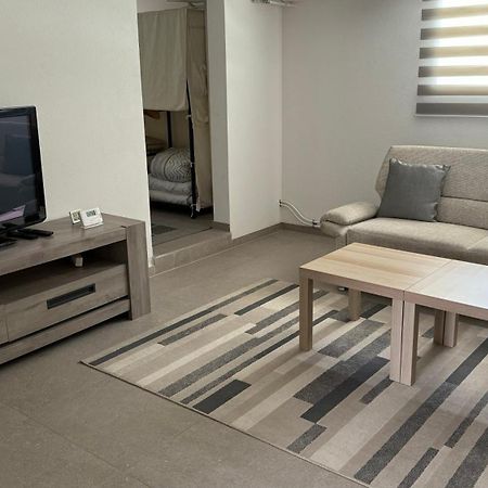Appartement Bes,, F2 Renove Confort Avec Entree Independante Wittenheim Εξωτερικό φωτογραφία